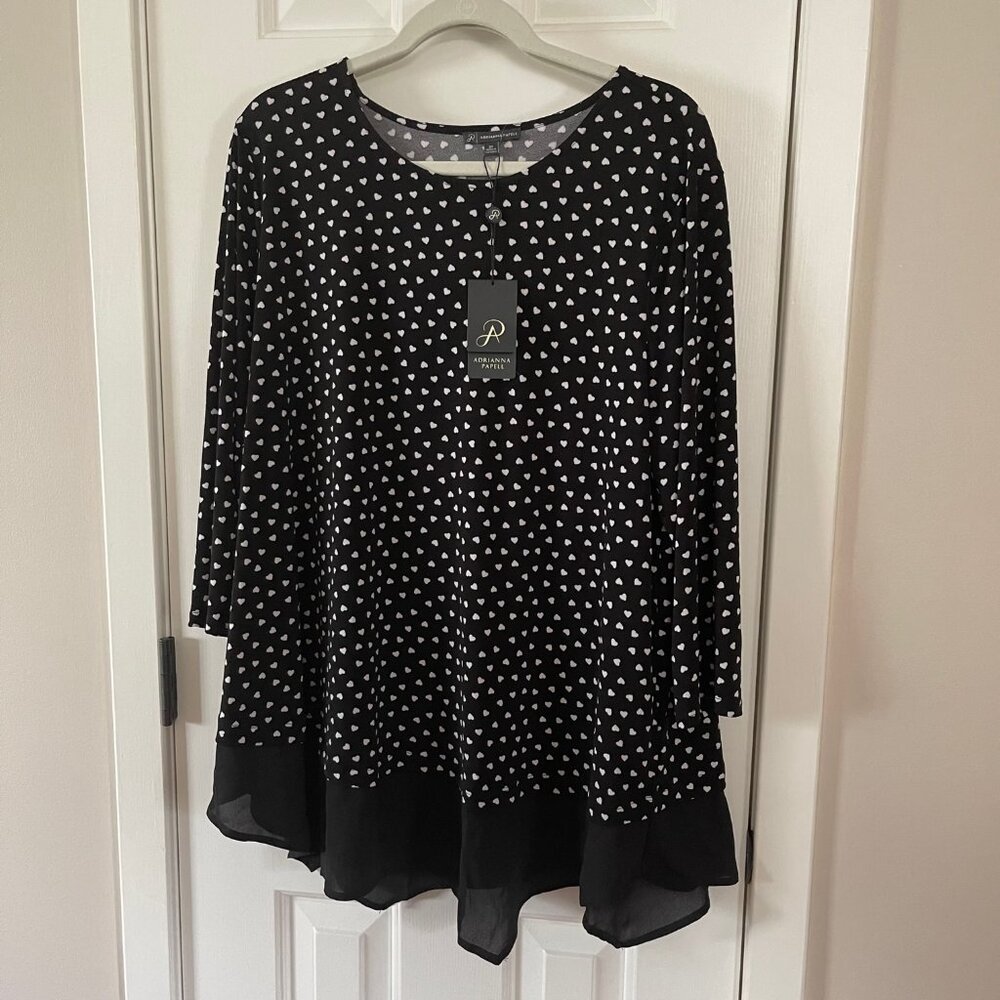 New Adrianna Papell Plus Black and Ivory Heart Print Blouse Size 3X